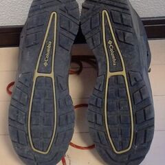 コロンビアハイキングブーツ：サイズ28センチメートルの画像