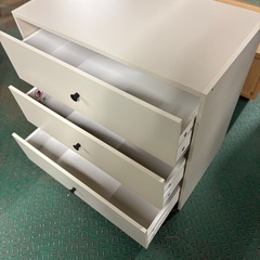 ホワイト 3段チェストの画像