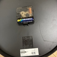 IKEA 壁掛け時計の画像