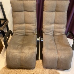 リクライニングチェア2つの画像