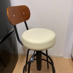 椅子　キッチンチェアの画像