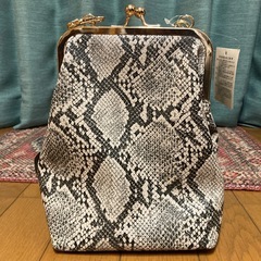 ショルダーバッグの画像