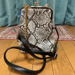 ショルダーバッグの画像