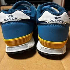 ニューバランス　18.5センチの画像
