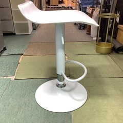 【リサイクルサービス八光】昇降式　バーチェア　ホワイト　の画像