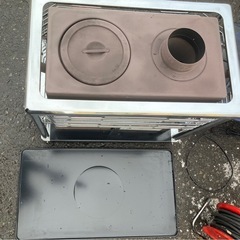 サンポット 煙突式 中央設置型ストーブ KSH-10KT6 木造19畳 コンクリート30畳  16年製　動作点検済みの画像