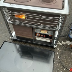 サンポット 煙突式 中央設置型ストーブ KSH-10KT6 木造19畳 コンクリート30畳  16年製　動作点検済みの画像