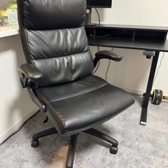 オフィスチェアの画像