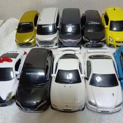 プルバックカーおまとめ14台セットの画像