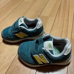 new balanceシューズ、13cmの画像