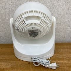 【ジモティー割引で最大15％OFF⭐️】2023年製　サーキュレーター PCF-MKM15-W アイリスオーヤマの画像