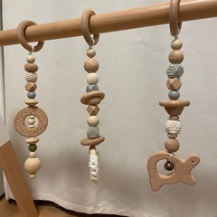 【ほぼ未使用】ホップル ベビージム / 木製 / インテリアに馴染む優しい色合いの画像