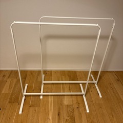 IKEA MULIG 子ども服掛けの画像