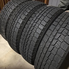 2023年製　DUNLOP スタッドレスタイヤ&TIRADO Eta アルミホイール　4本セットの画像