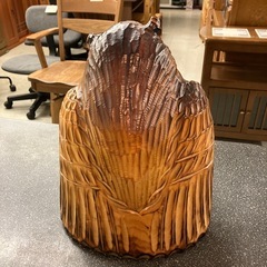 K2511-403 木彫りのフクロウ 置物 オブジェ インテリア 縁起物 全長約32cm キズ汚れ有りの画像