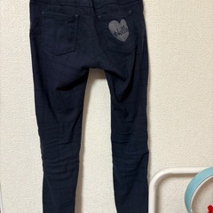 140cm長ズボンの画像