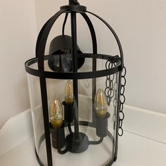 娘が使っていた照明灯具(2種)の画像