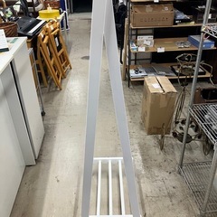 石2511-619 木製ハンガーラック ホワイト 中古の画像