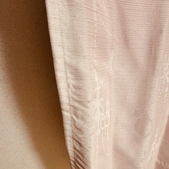 【決定済】遮光カーテン2枚 1枚の幅140×長さ141cm  かわいい淡いピンクカーテン、ホワイトレースの画像