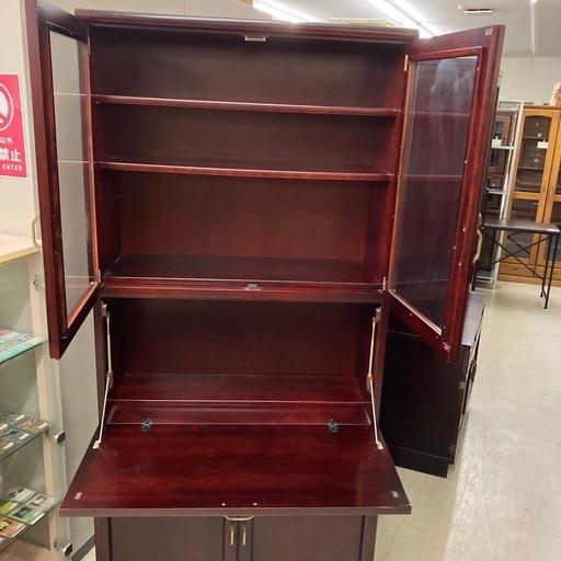 K2511-402 カリモク RUSTIC カップボード ライティング収納 棚板用金具欠損 キズ汚れ有り 上下分割不可