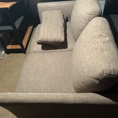 美品✨ニトリ2人掛けソファの画像