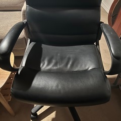 デスクチェアの画像