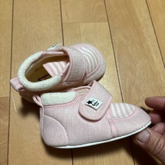 柔らかい生地のベビーシューズ、11.5cmの画像