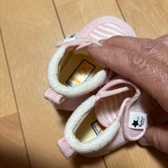 柔らかい生地のベビーシューズ、11.5cmの画像