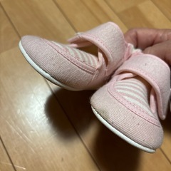 柔らかい生地のベビーシューズ、11.5cmの画像