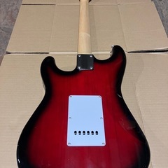 今週限定！SELDER（セルダー）のストラトキャスタータイプのエレキギター「ST-16」の画像