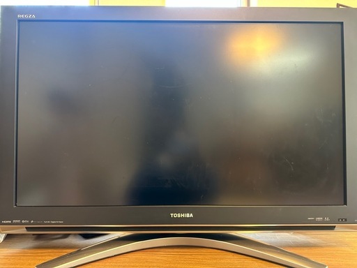 TOSHIBA REGZAの液晶テレビ37インチ (みなみ) 滝の茶屋のテレビ《液晶