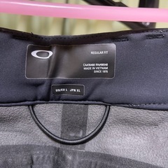 　スノーウェア　パンツ　Oakley オークリー　XLの画像