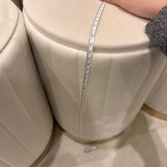 スツール　荷物入れの画像