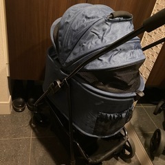 ペットカート　ネイビーの画像