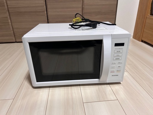 【美品】電子レンジ アイリスオーヤマ 2025年製