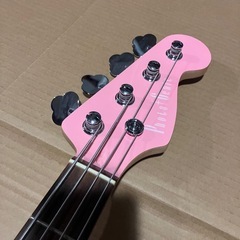 今週限定！エレキベースの画像
