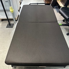 配達可【折り畳みシングルベッド】クリーニング済【管理番号12411】金の画像