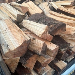 松薪軽トラ2台分4000円の画像
