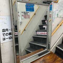 アイアンドレッサー＋椅子  ドレッサー ※総額72290円 鏡：64×84×4cm ドレッサー：78×33×78.5cm 🚚自社配送時💳代引き可🚚(現金、クレジット、スマホ決済対応)の画像