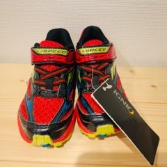 新品　IGNIO 子供用スニーカー　15cmの画像