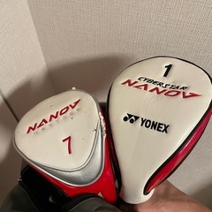 NIKE クラブバッグ YONEXウッド2本アイアン3本付の画像