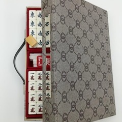 麻雀　牌　GUCCI みたいなデザインの高級感漂う「麻雀牌」セットの画像