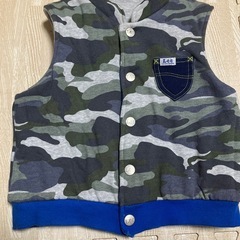 Lee リバーシブル　ベスト　110の画像