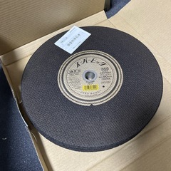 マキタ　355mm高速切断機LW1401    の画像