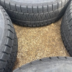 BMW 225/55R17スタッドレスタイヤ アルミ付き4本セット 冬用の画像