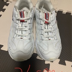 メンズスニーカー（ホームクリーニング済み）の画像