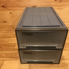 Fits  プラスチック衣装ケース　２個　中古品の画像