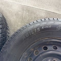 ハイエース冬タイヤ4本セットの画像