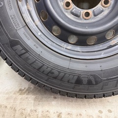 ハイエース冬タイヤ4本セットの画像