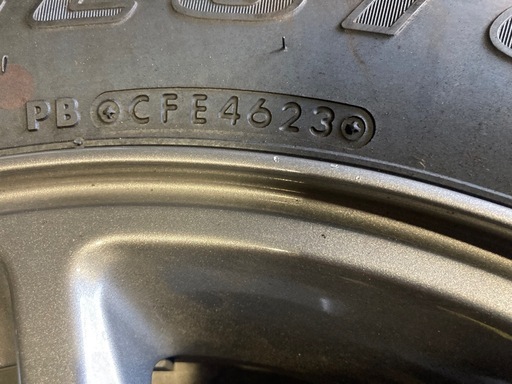 ③背面用スペア用などに スズキ ジムニー純正 JB64 BS 175/80R16 1本 タイヤはほぼ新品